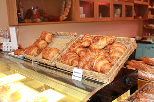 cafe de paris croissant